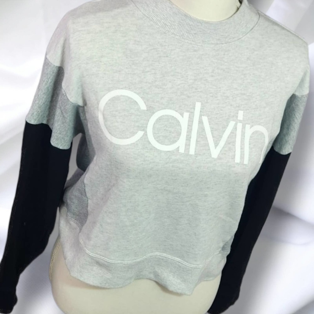 Calvin Klein sweatshirt
